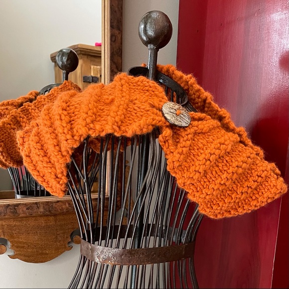 NC Highland Wool Infinity Scarf Button Cowl Wrap - Picture 5 of 10